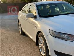 Ford Taurus